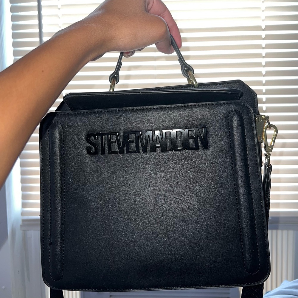 Steve Madden purse